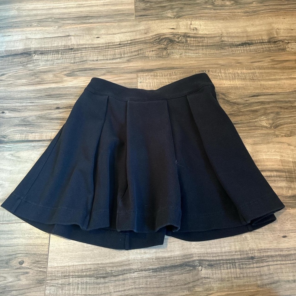 Black Pleated Mini Skirt